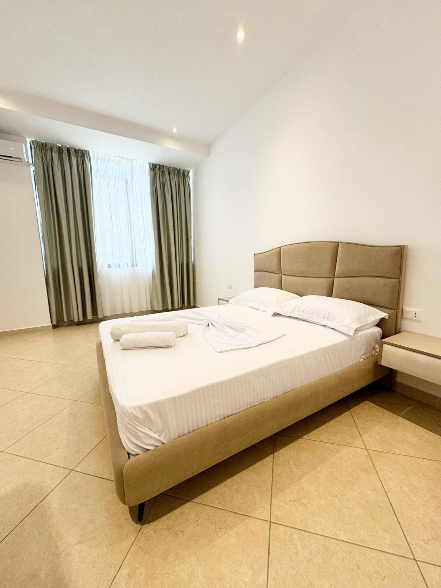 Hotel Balili Vlorë Exteriér fotografie