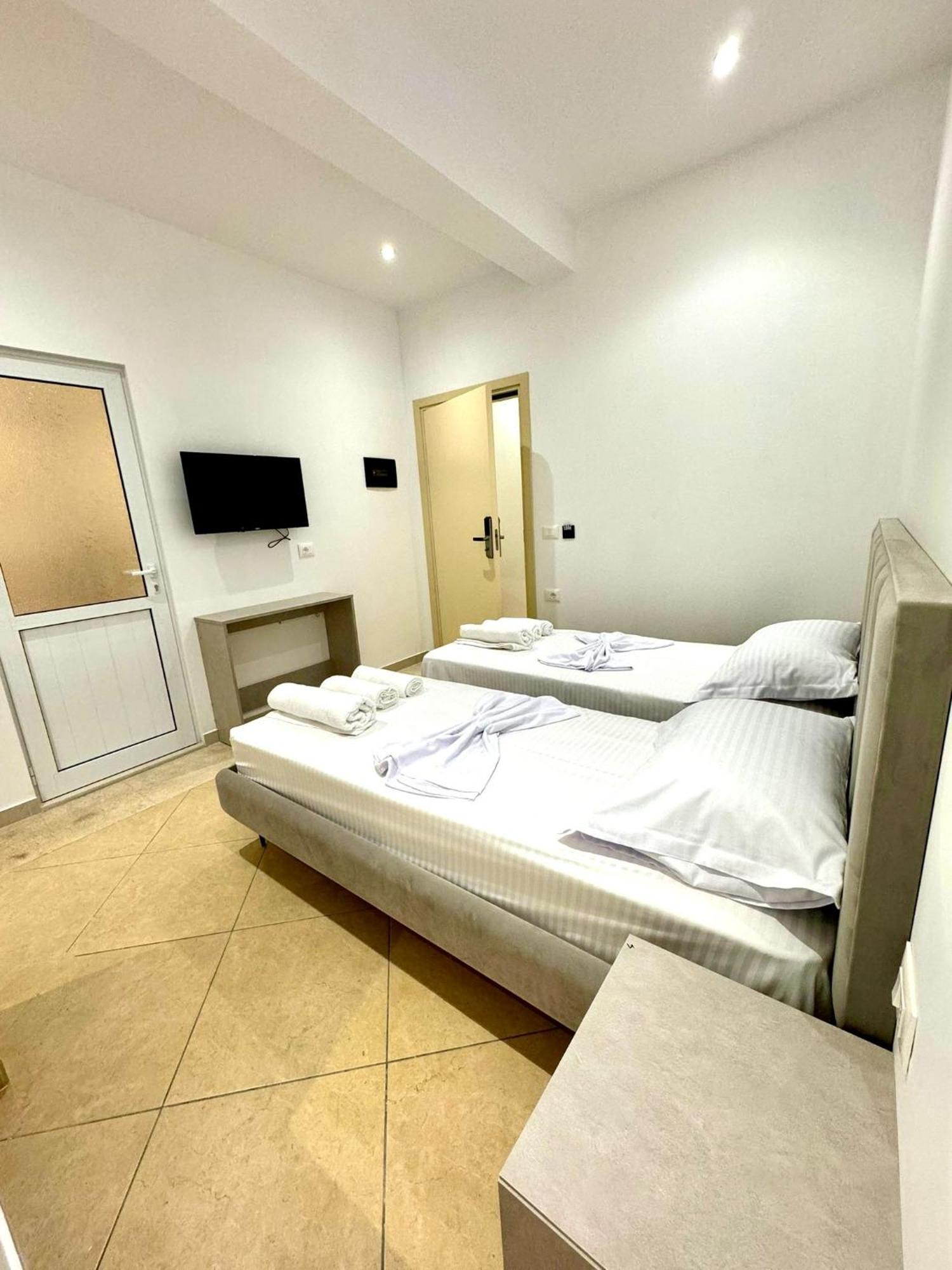 Hotel Balili Vlorë Exteriér fotografie